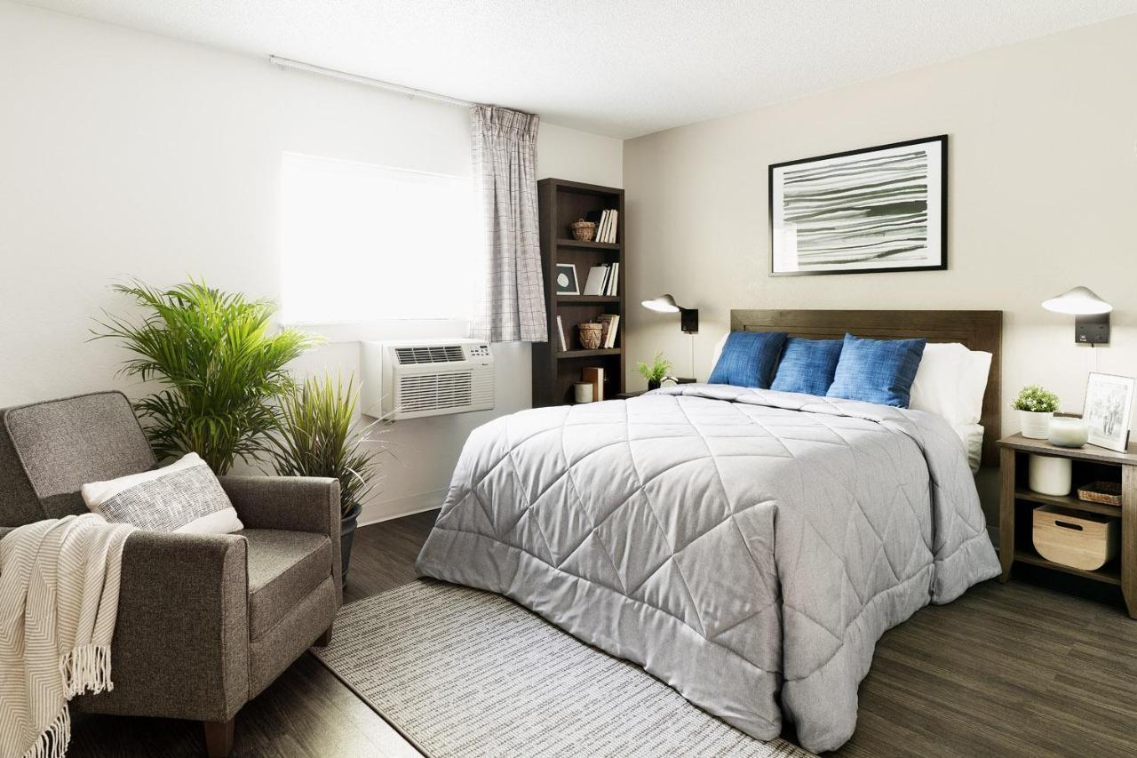 Intown Suites Extended Stay Chicago Il - Oakbrook Villa Park Exteriör bild