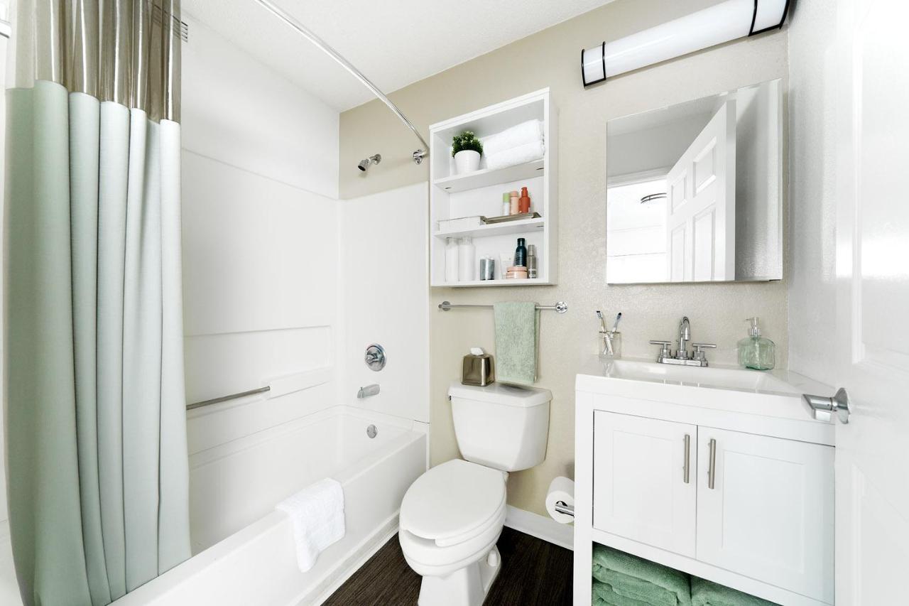 Intown Suites Extended Stay Chicago Il - Oakbrook Villa Park Exteriör bild
