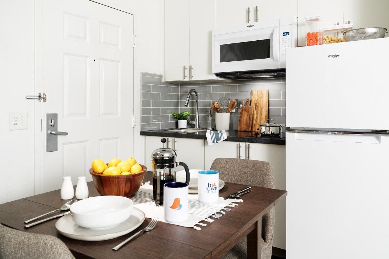 Intown Suites Extended Stay Chicago Il - Oakbrook Villa Park Exteriör bild