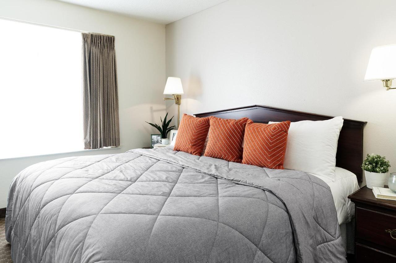 Intown Suites Extended Stay Chicago Il - Oakbrook Villa Park Exteriör bild